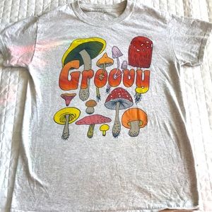 Groovy mushroom design short sleeve T-shirt